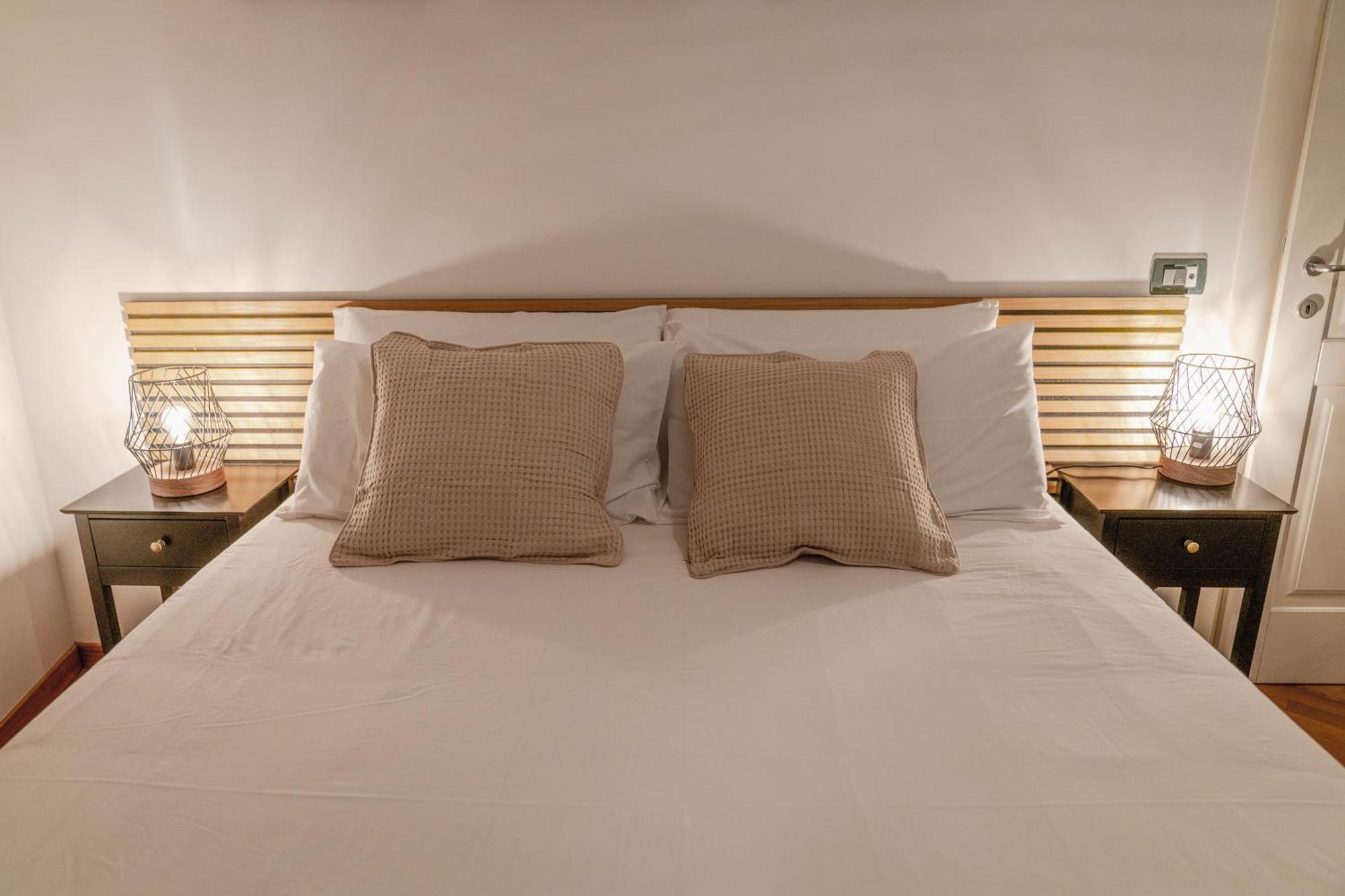 Sant'Eligio Apartments & Rooms パレルモ エクステリア 写真